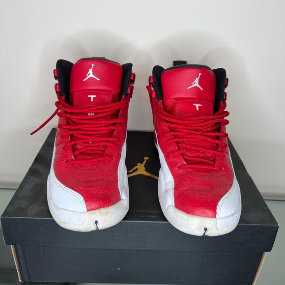 Jordan university red 12s - Picture 2 of 2